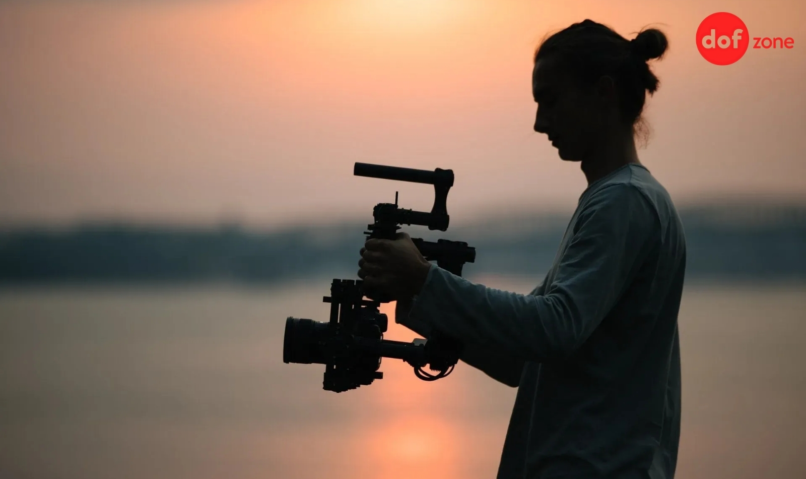 Huong-dan-cach-su-dung-gimbal-may-anh-co-ban-1.jpg