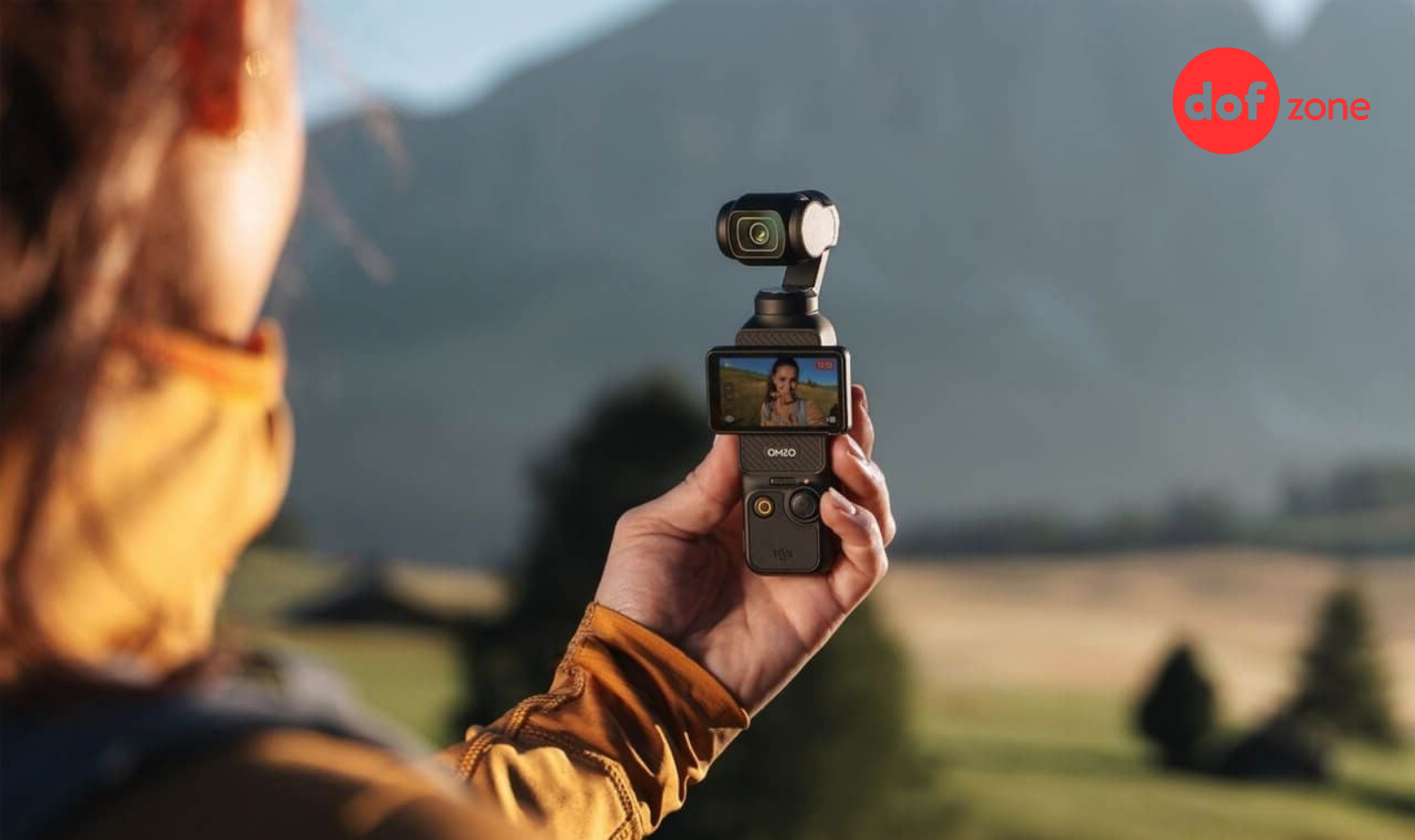 So-Sanh-DJI-Osmo-Pocket-3-va-Pocket-4-Dau-la-camera-phu-hop-voi-ban--3.jpg