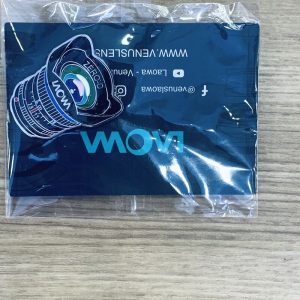Huy hiệu Laowa hình len Zero Distortion