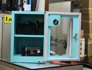 Tủ Chống Ẩm Eureka AD-25A ( 20L ) - Chính Hãng - Ảnh 2