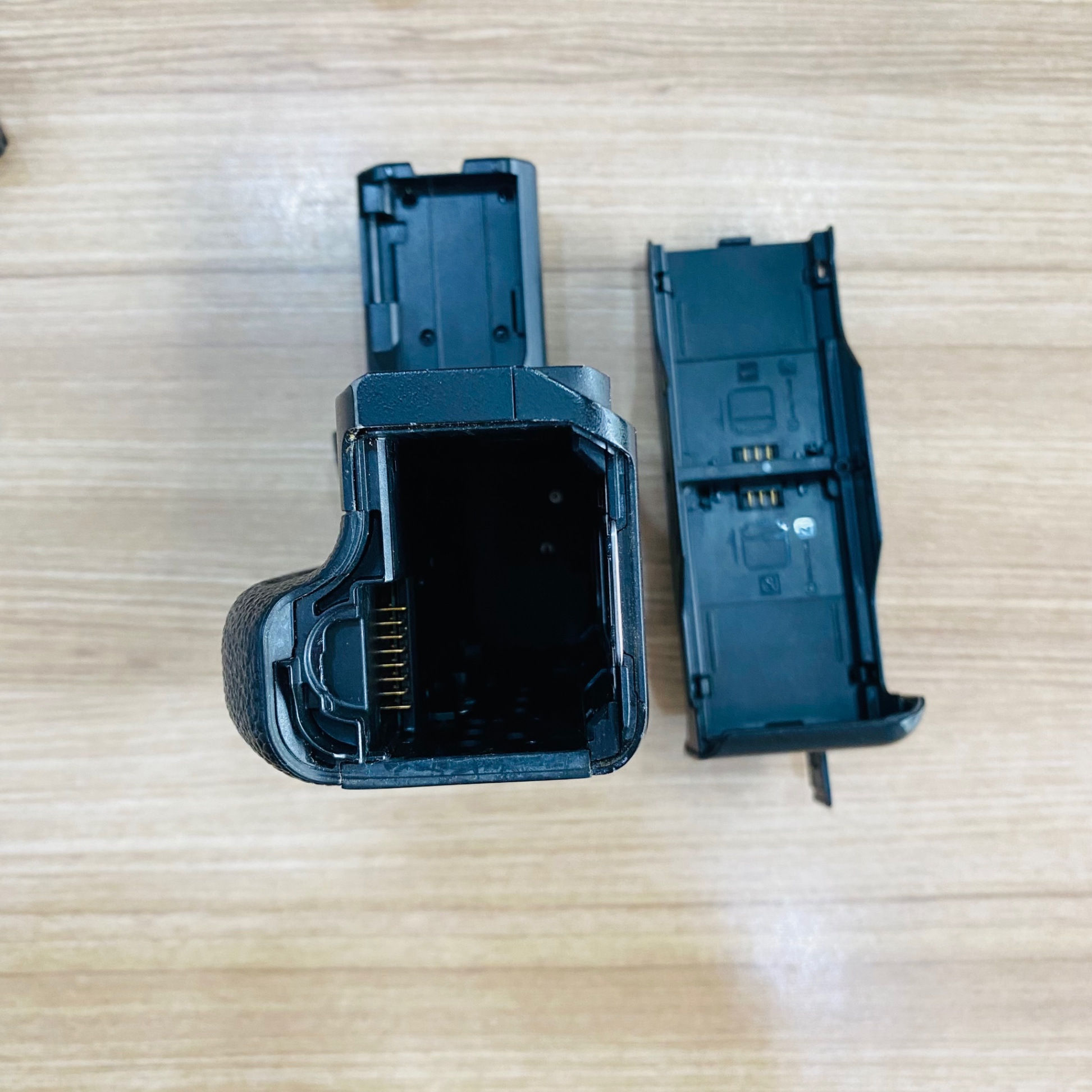 Grip Sony VG-C3EM cho A7M3/ R3/ S3 cũ - Mã SP 3444 - Ảnh 7