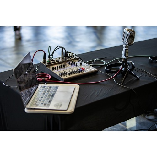 Bàn trộn mixer Zoom L8 Livetrak có recorder - Chính hãng - Ảnh 6