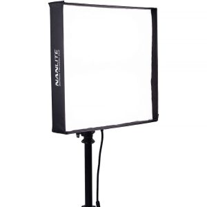 Đèn NANLITE PavoSlim 240C RGBWW - Chính hãng