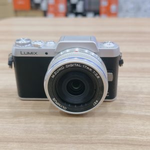 Máy Ảnh Panasonic Lumix DC-GF8 bạc + ống kính M.Zuiko 17mm f2.8 bạc cũ Mã SP 4632 9507