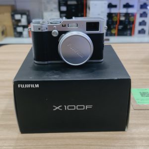 Máy ảnh Fujifilm X100F bạc cũ Mã SP 3817