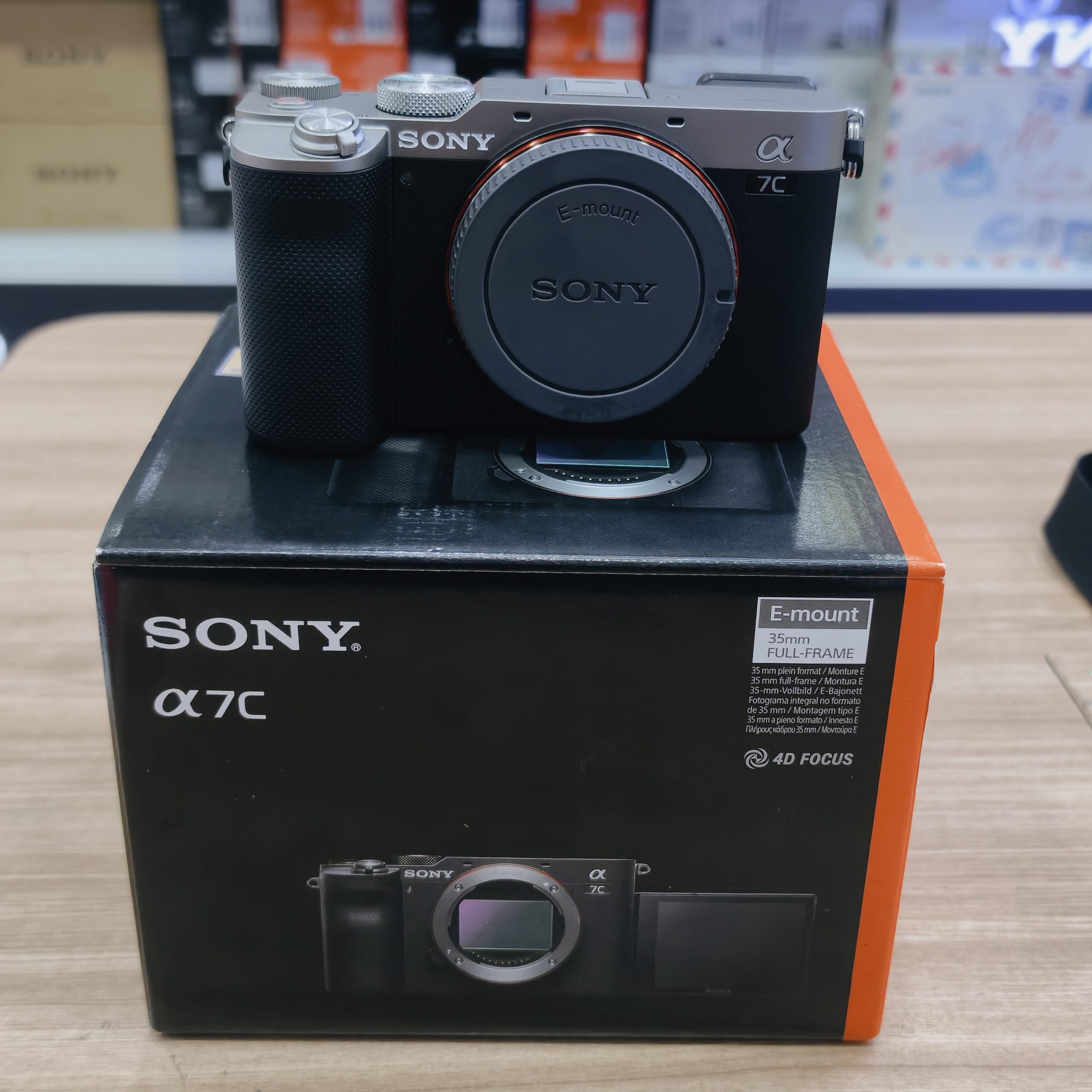 Máy ảnh Sony A7C body bạc cũ Mã SP 9706