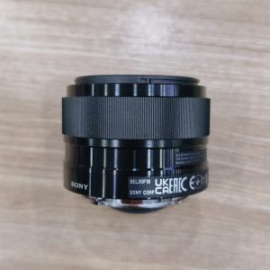 Ống kính Sony SEL 35mm F1.8 cũ Mã SP 6607 - Ảnh 6